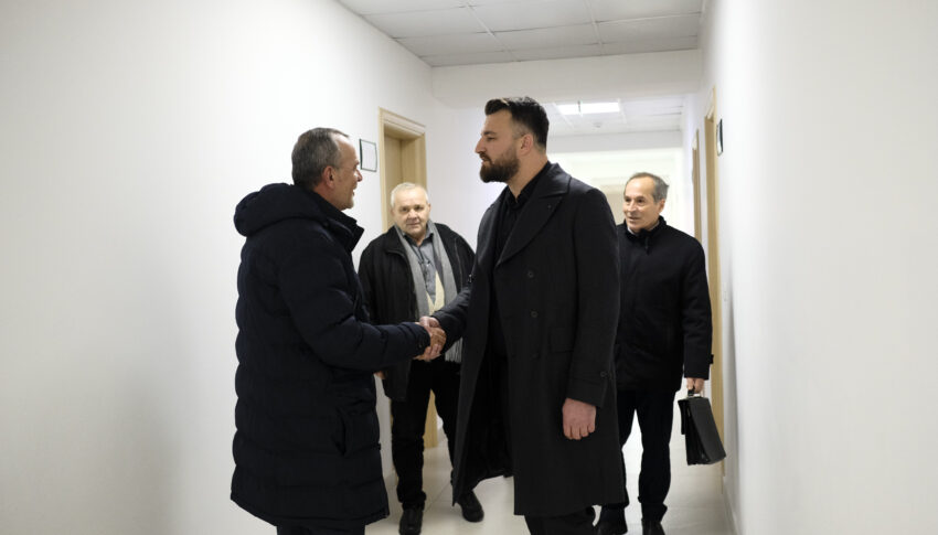 Xhindi takim me administratorin e Universitetit “Fan S. Noli” në Korçë